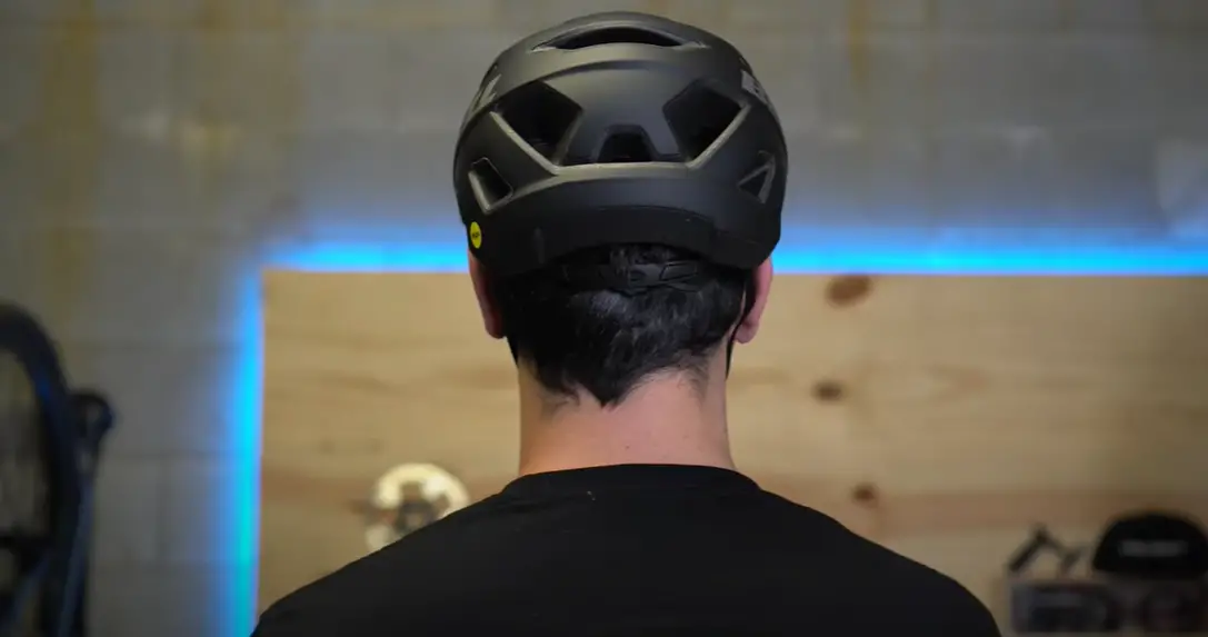 Is there a difference between bike helmets?